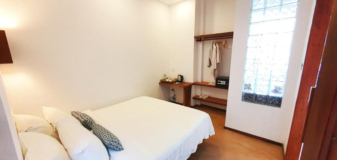 Sarina Hotel & Villa プノンペン エクステリア 写真