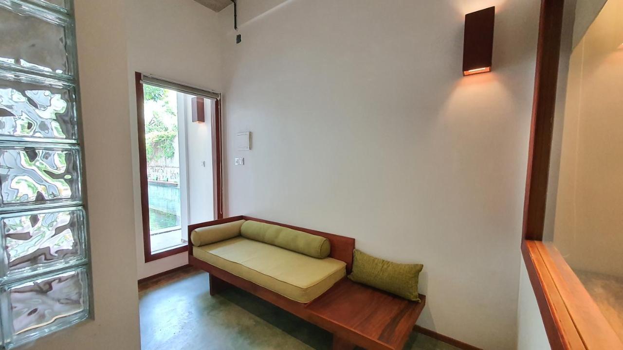 Sarina Hotel & Villa プノンペン エクステリア 写真